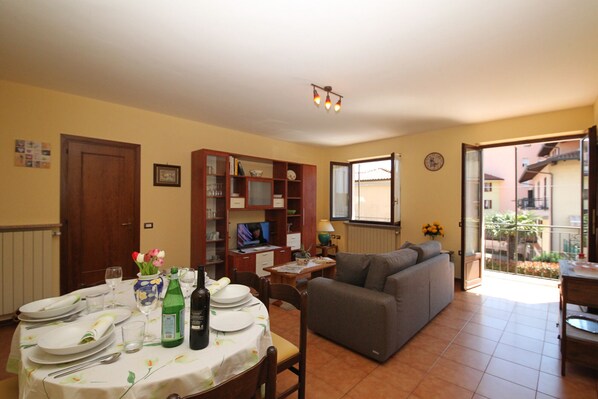 Living and dining room