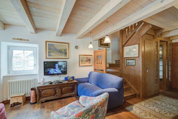 Living and dining room