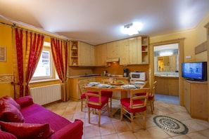 Kitchen and dining area