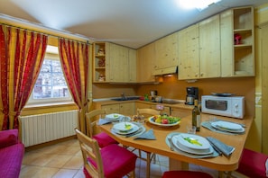 Kitchen and dining area