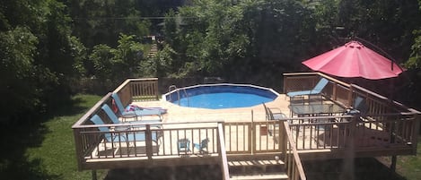 18 foot  round above ground pool with lockable pool gate.