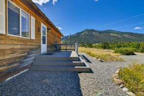 Property Exterior | Furnished Deck | View of Collegiate Peaks