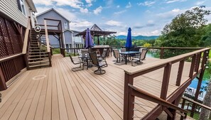 Deck - view view