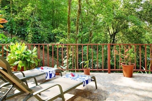 Bali inspired Casa Cascada w/ Jungle views & pool (1760)