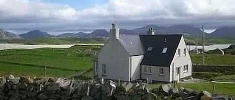 Airebroc looking towards Uig bay