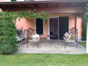Porch 