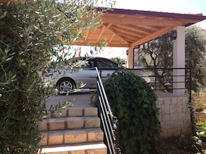 Carport