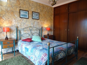 Bedroom (1)