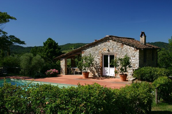 La Capanna - Podere Consani. A little corner of paradise.