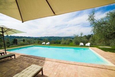 Villa mit Pool in der Nähe von Rom in Sabina