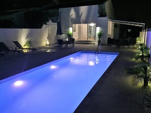 Relax & Unwind in the Mood Pool