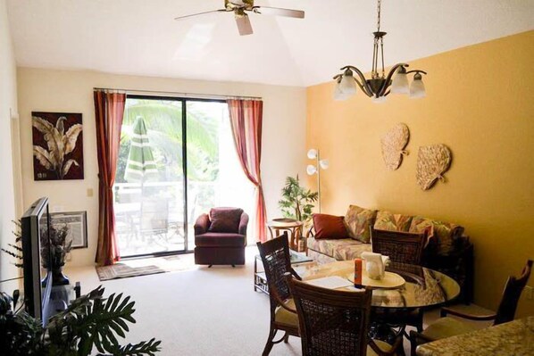 Living room with queen sleeper sofa.