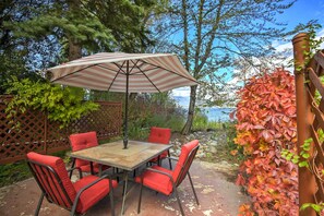 Patio | Outdoor Dining Area
