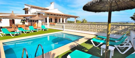 Casa vacacional, Mallorca, Piscina, vistas, jardín, privacidad