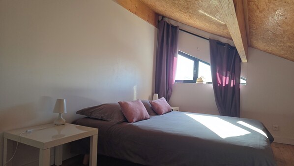 Chambre de droite avec Lit double & Lit simple - Vue sur la dune
