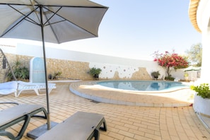 Balcony / Terrace / Patio, Garden, Outdoor, Pool