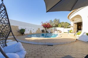 Garden, Outdoor, Pool