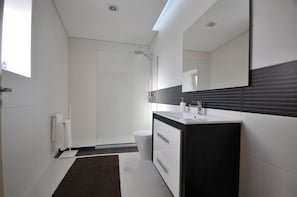 WC  Comum Rés do Chão 