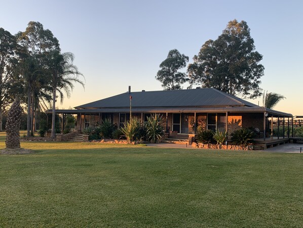 Sunset at Bella Farm Country House 