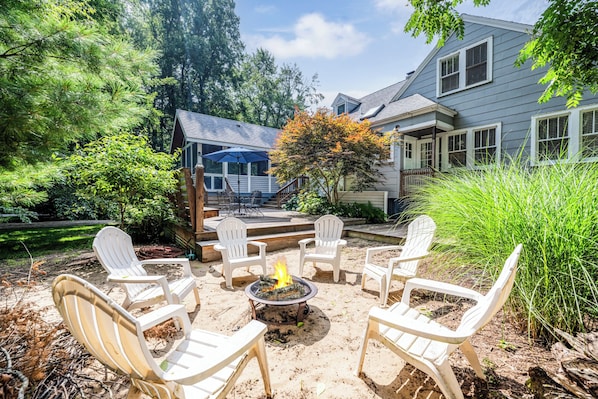 Outdoor Firepit
