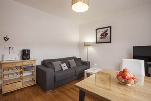 pièce à vivre / living room