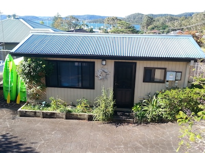 Cute  hideaway on Central Coast NSW      ( SORRY.... NO PETS)