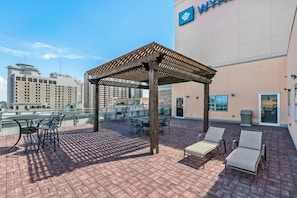 Rooftop Patio with Sitting area