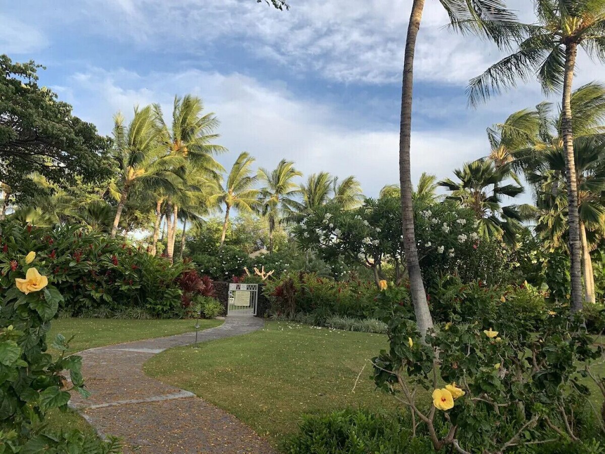 2 Bedroom 2 bath Ground floor unit at Palm Villas at Mauna Lani