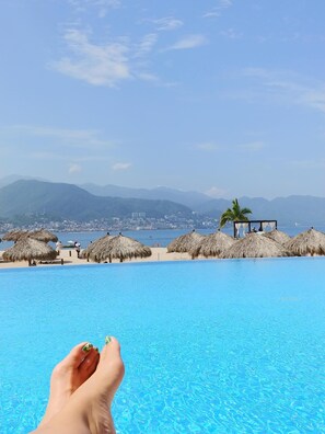Pools meet beach!