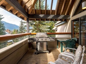 Private patio: Gas BBQ