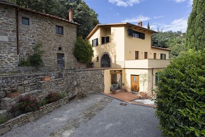 Picture of villa