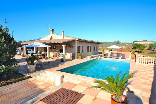 Finca mit Pool zur Miete auf Mallorca