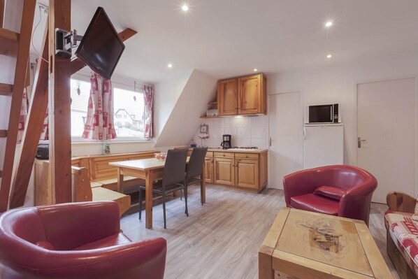 pièce à vivre / living room