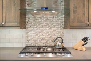 Kitchen Gas Range