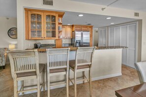 Eat in high top area with 3 comfy bar stools.