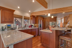 Spacious, full amenities, perfect for gathering and cooking a feast!
