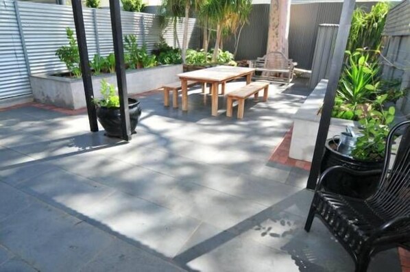 Outdoor Entertaining Webber Q Undercover Verandah Landscaped Gardens Secure Pets