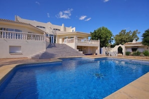 Villa Cora 6 pax - 2