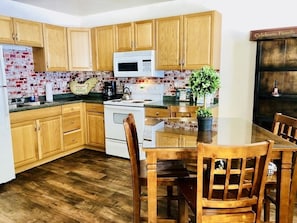 Fully stocked kitchen ready for your vacation stay!