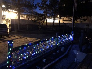 Lights at picnic area 