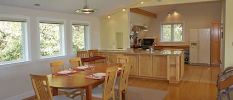 Great room dining area and kitchen