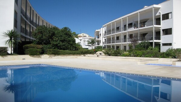 The Pool and Condominium 