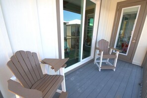 Balcony with outdoor furniture