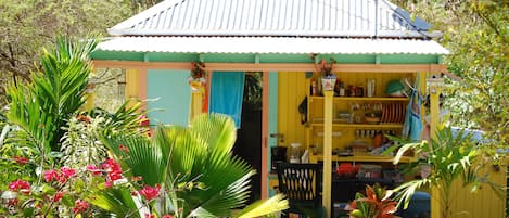 Airy and colorful, the Christmas Cottage offers a simple island experience