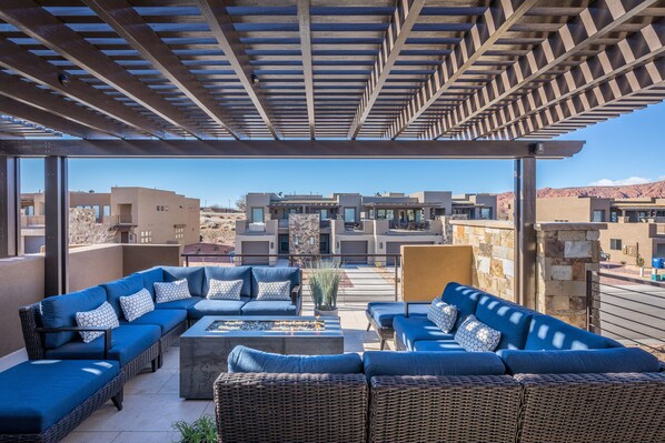 Front Patio View - You cannot pass up the opportunity to lounge around on this beautiful front patio area.