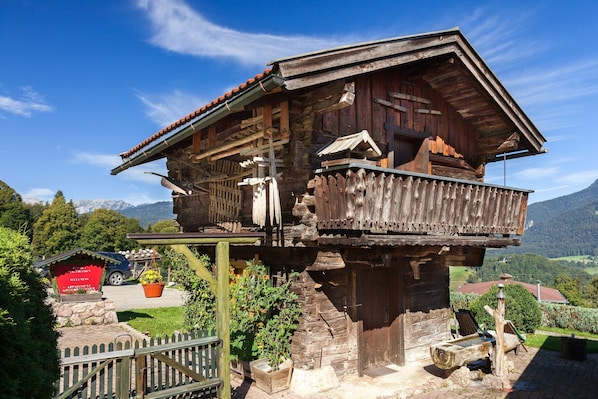 Ferienhaus Berchtesgadener-Feldkasten, für 2-3 Personen-Ferienhaus Berchtesgadener Feldkasten