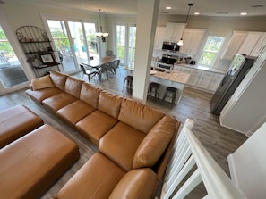 Open concept living room perfect for big families to relax 