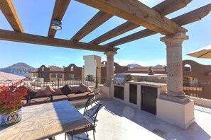 Private entertainment deck with dining, BBQ, surround sound & views of Lands End
