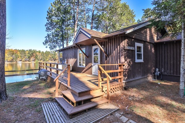 Big beautiful deck over looking the gorgeous lake