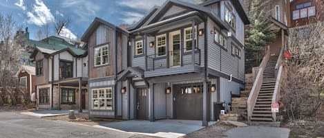 Park City Daly Dream Just Steps from Main Street and Close to Ski!